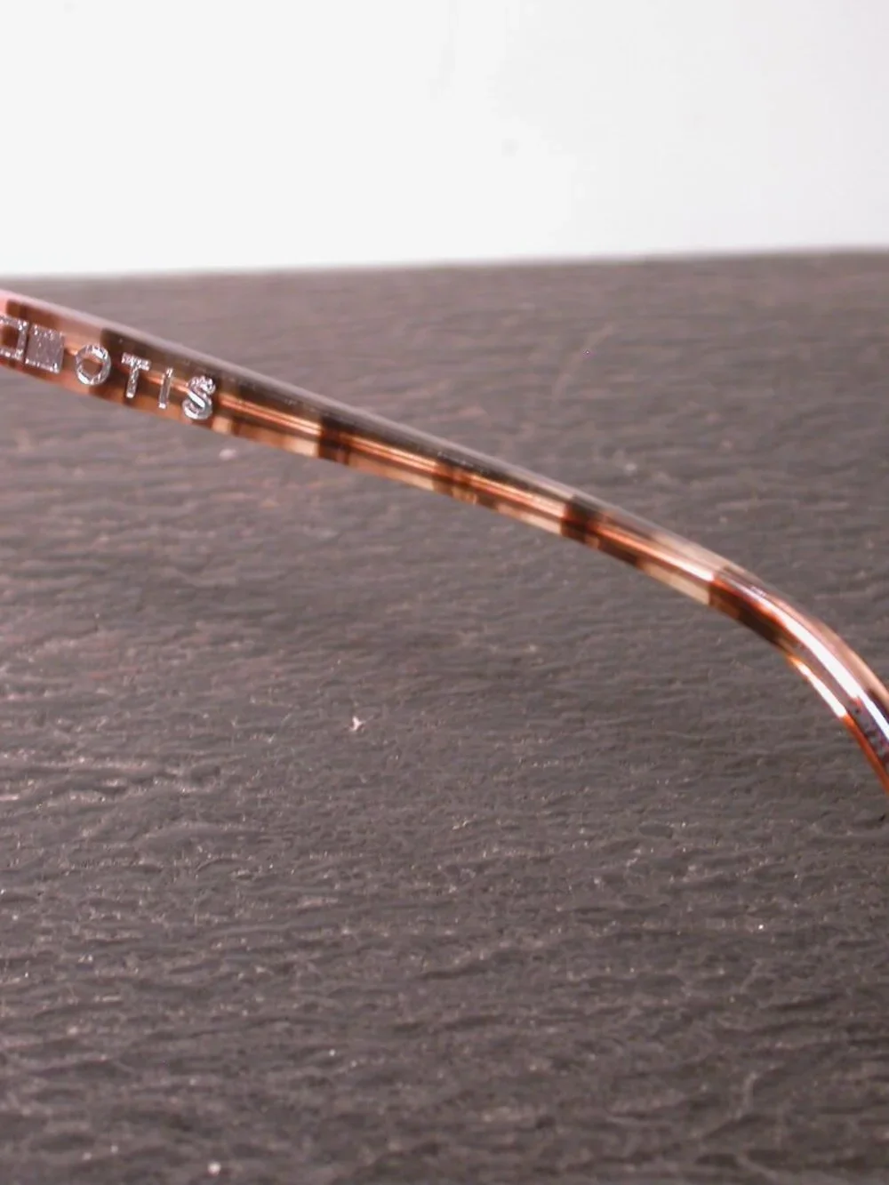 Otis Scarlett Rose Tortoise Stripe Silver Sunglasses